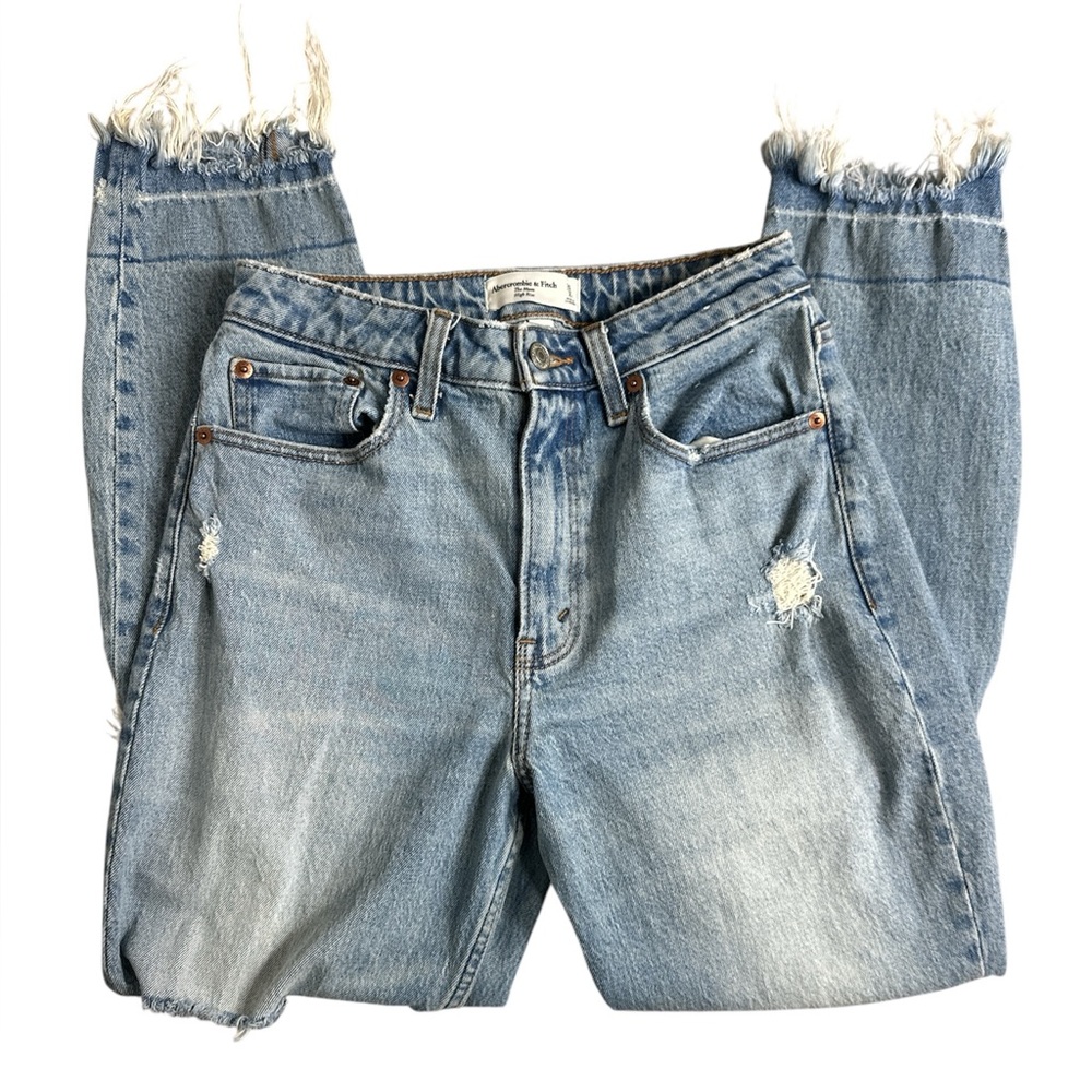 Abercrombie & Fitch Curve Love The Mom High Rise Jeans